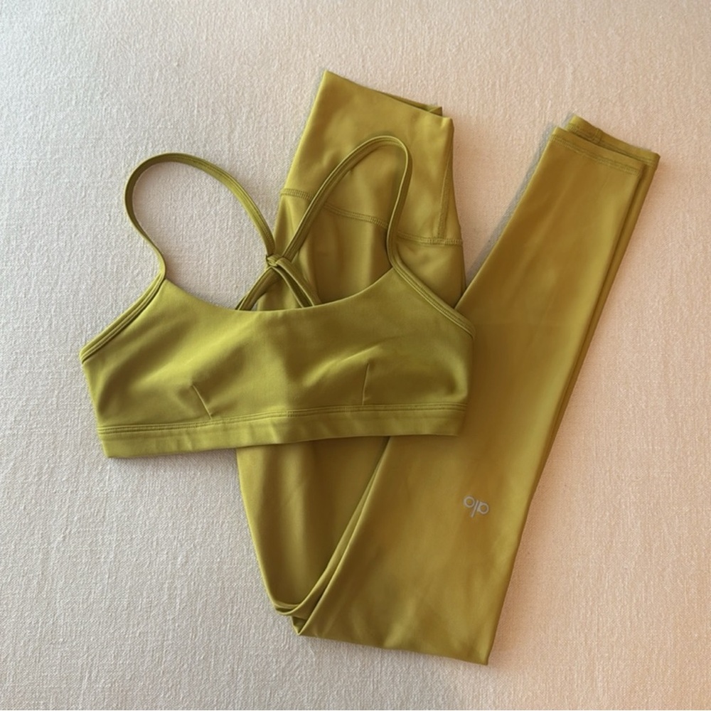 Chartreuse Alo Airlift Set